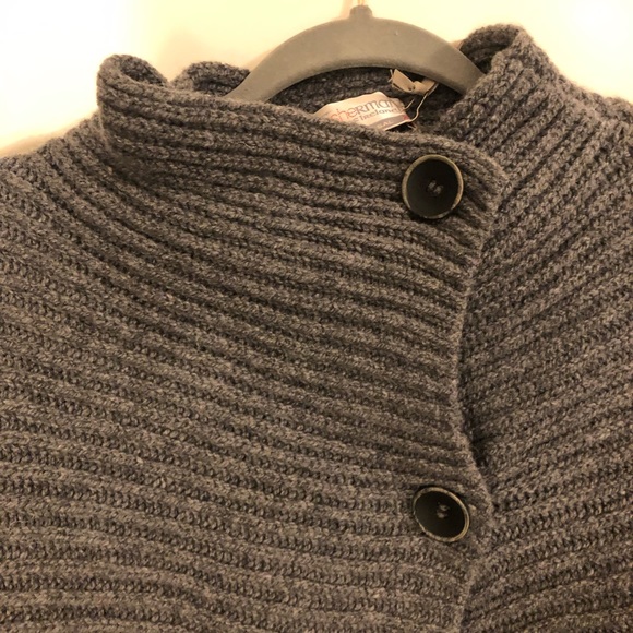 Wool Cardigan - Picture 2 of 5
